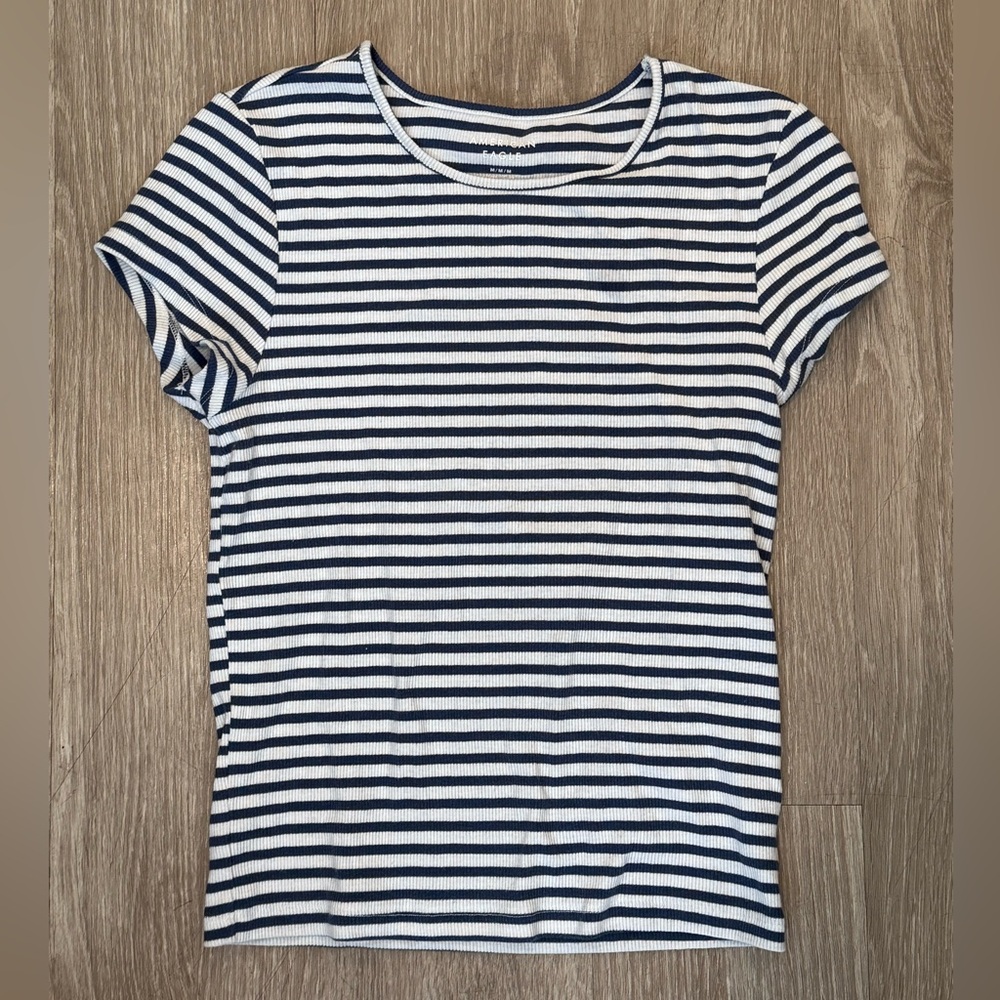 American Eagle Outfitters Black and White Fitted Short Sleeve Tee